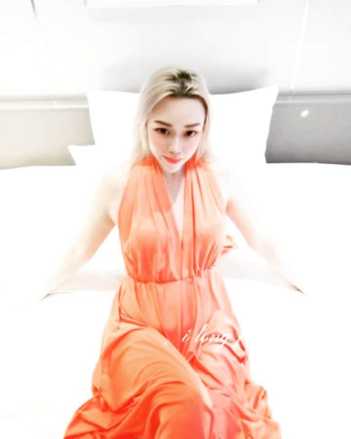 Nicole Chenのインスタグラム：「Quarantine Day 4  Things to do #douyin #quarantine #travel Eyebrown by @browcreationasia」
