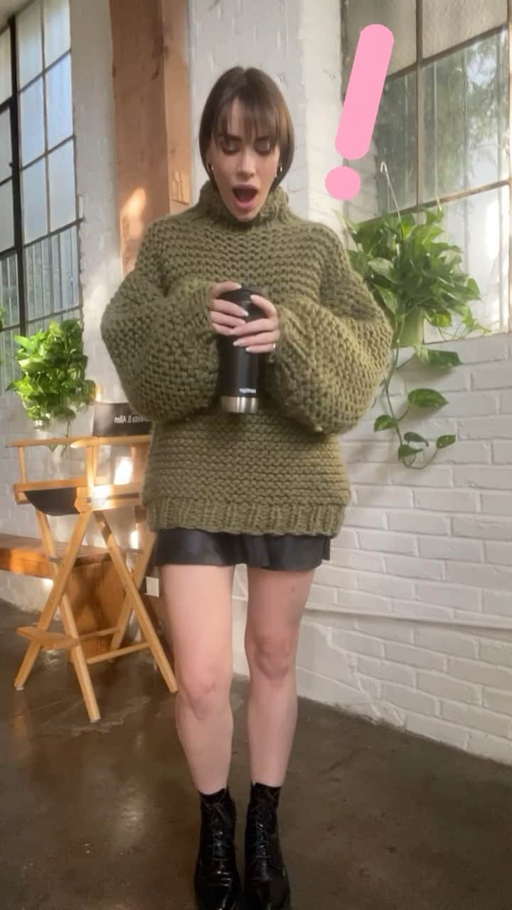 クリスタ・B・アレンのインスタグラム：「with you, always. AD @gocontigo #contigo」