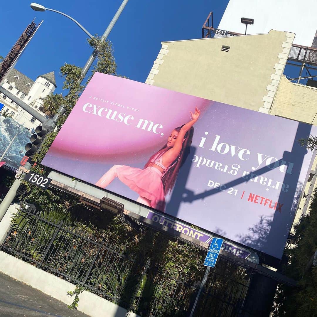 Alfredo Floresのインスタグラム：「📸 #excusemeiloveyou billboard on sunset. had to come peep. never ever gets old.  Our tour documentary is out today!! What’s been your favorite part so far?!」