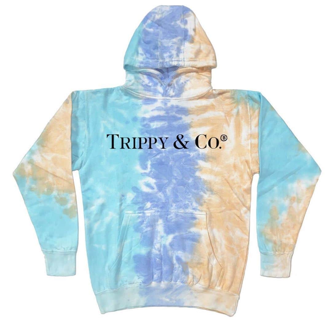 ブライアン・リッテンバーグのインスタグラム：「NEW TYE DYE TRIPPY SWEAT SET 🌀💎🌀 brianlichtenberg.com」