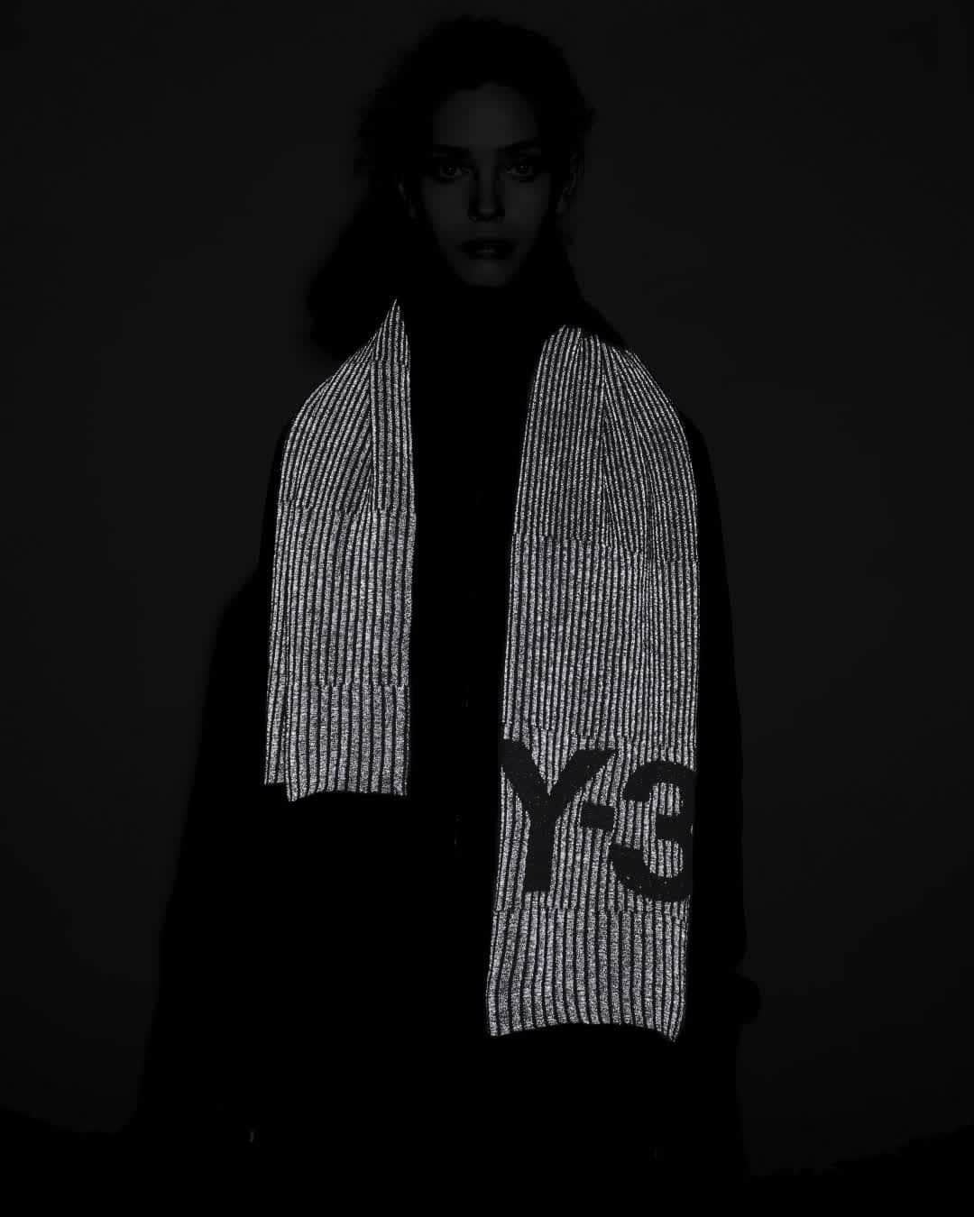 ワイスリーのインスタグラム：「Y-3 Reflective Scarf. Y-3 Fall/Winter 2020 Collection. --- #adidas #Y3 #YohjiYamamoto Discover the collection at adidas.com/y-3」