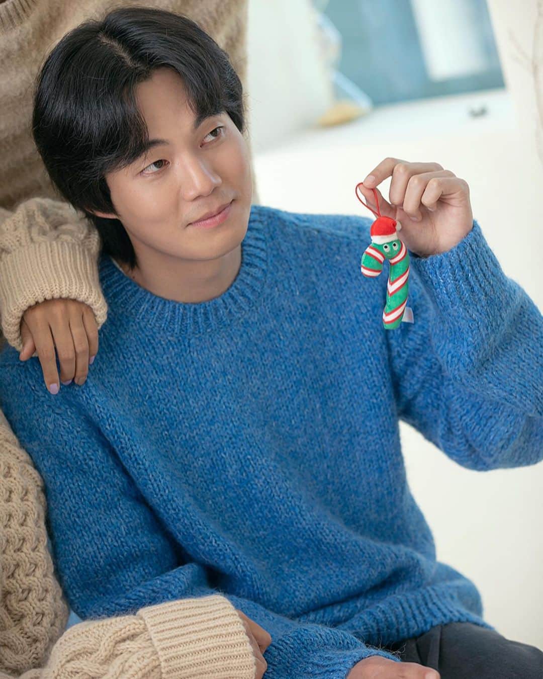リュ・ギョンスのインスタグラム：「D-DAY 강건 도시남녀의 사랑법.」