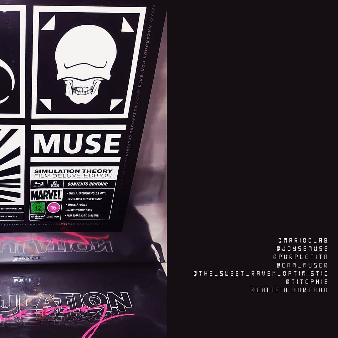 MUSEさんのインスタグラム写真 - (MUSEInstagram)「Thank you to everyone sharing their #SimulationTheoryFilm deluxe box set pics. Was a long time in the making so glad to see you enjoying them」12月22日 0時49分 - muse