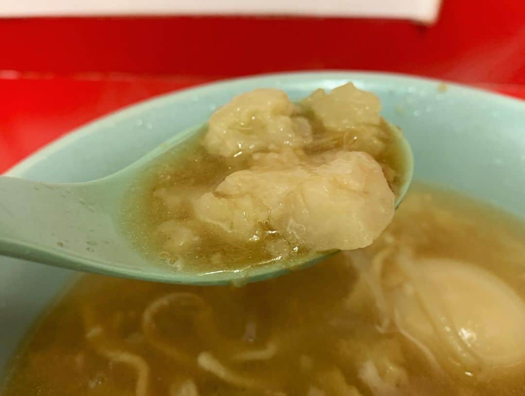 SUSURUさんのインスタグラム写真 - (SUSURUInstagram)「ラーメン二郎 新宿歌舞伎町店 ラーメンニンニクアブラ、味玉 数億年ぶりの歌舞伎町二郎。 迷わず食えよ、食えばわかるさ。 ありがとぉーーーっ！！ #susuru_tv #ラーメン二郎新宿歌舞伎町店 #歌舞伎町 #新宿 #ラーメン #うまい  #ラーメン #らーめん #ramen #ラーメン部 #ramennoodles #毎日ラーメン生活 #麺スタグラム #japaneseramen #japanramen #foodstagram #foodie #noodles #instanoodle #instaramen #instafood #susururecommended #ラーメン二郎 #歌舞伎町二郎 #ラージロ #二郎 #新宿ラーメン」12月22日 0時51分 - susuru_tv