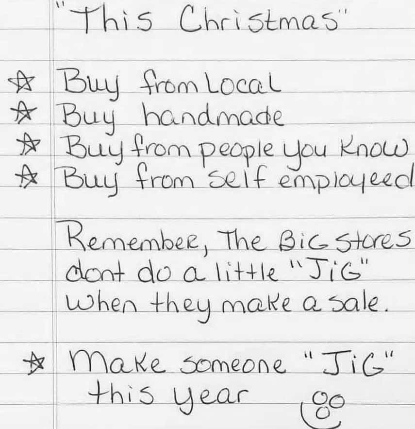 ケイティ・キャシディさんのインスタグラム写真 - (ケイティ・キャシディInstagram)「Friendly reminder to shop small this Christmas! The little businesses need your support the most 🖤」12月22日 2時11分 - katiecassidy