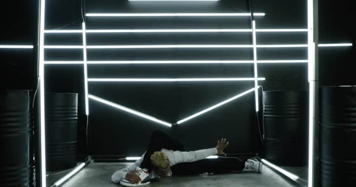 Lil Buckのインスタグラム：「𝚁  𝙴  𝙰  𝙻  𓅿  𝙲 𝙾 𝙼 𝙸 𝙽 𝙶  𝚂 𝙾 𝙾 𝙽」