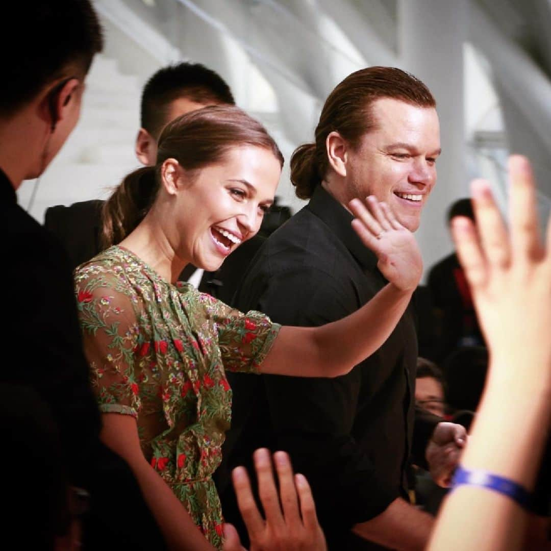 アリシア・ヴィキャンデルのインスタグラム：「Bourne press in Beijing, 2016.」