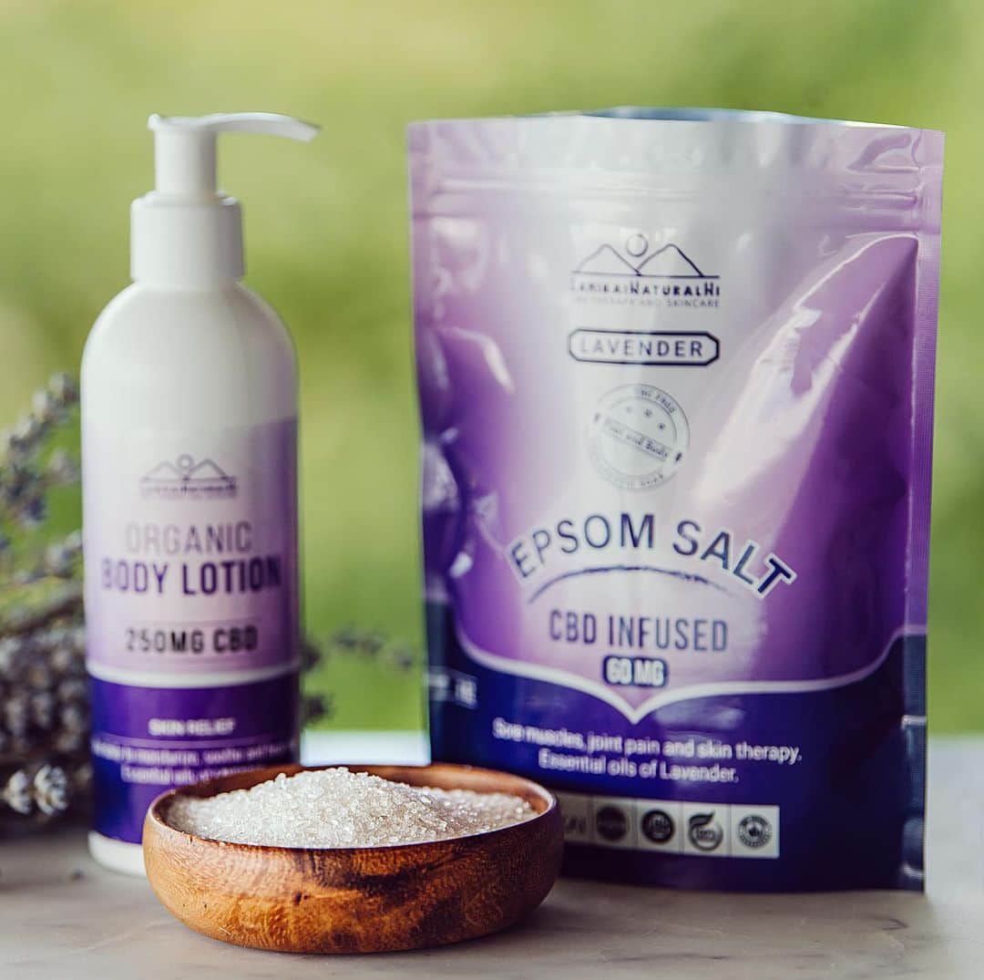 Lanikai Bath and Bodyさんのインスタグラム写真 - (Lanikai Bath and BodyInstagram)「Lavender works wonders on calming nerves and providing a sense of well being–it can slow down “hectic” in a hurry. Shopping can be taxing on our bodies, our massage oils and lotions soothe muscles, while our sprays refresh and renew. We use the finest Organic Lavender essential oil blended with Hawaii’s healing kukui and macadamia oils. We all need lavender this time of year! Here’s to a calm, healthy, and festive season.  #lavender #calm #hustle #kukui #macadamia #psoriasis #rosacea #skincare #cbd #relax #thcfree #wellness #organic #balm #hawaii #raw #coconutoil #natural #green #nature #stressfree #painmanagement #remedy #lanikaibathandbody #kailua」12月22日 4時13分 - lanikaibathandbody