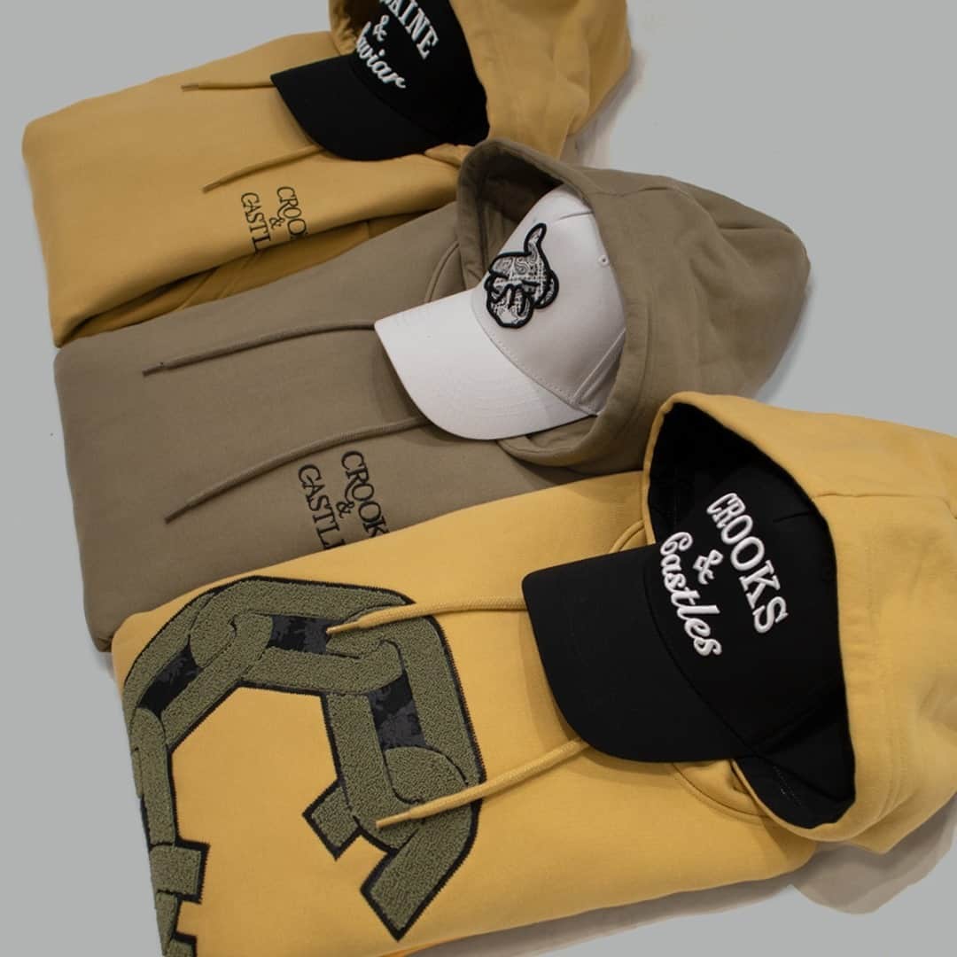 Crooks & Castlesのインスタグラム：「Create the perfect pairing with our caps and hoodies 🔥⁠ #crooksncastles #streetwear #crooks #cstc」