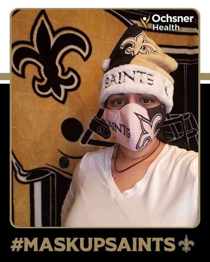 ニューオーリンズ・セインツさんのインスタグラム写真 - (ニューオーリンズ・セインツInstagram)「Keep showing us your photos with the hashtag #MaskUpSaints! 😷  Show your New Orleans pride with a custom Saints mask! ⚜️  Make a $10 donation to to the @ochsnerhealth Cancer Institute to create your own mask.  To start designing, visit nolamaskup.com」12月22日 6時18分 - saints