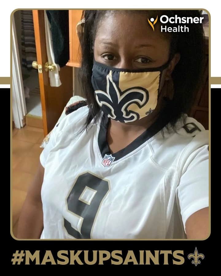 ニューオーリンズ・セインツさんのインスタグラム写真 - (ニューオーリンズ・セインツInstagram)「Keep showing us your photos with the hashtag #MaskUpSaints! 😷  Show your New Orleans pride with a custom Saints mask! ⚜️  Make a $10 donation to to the @ochsnerhealth Cancer Institute to create your own mask.  To start designing, visit nolamaskup.com」12月22日 6時18分 - saints