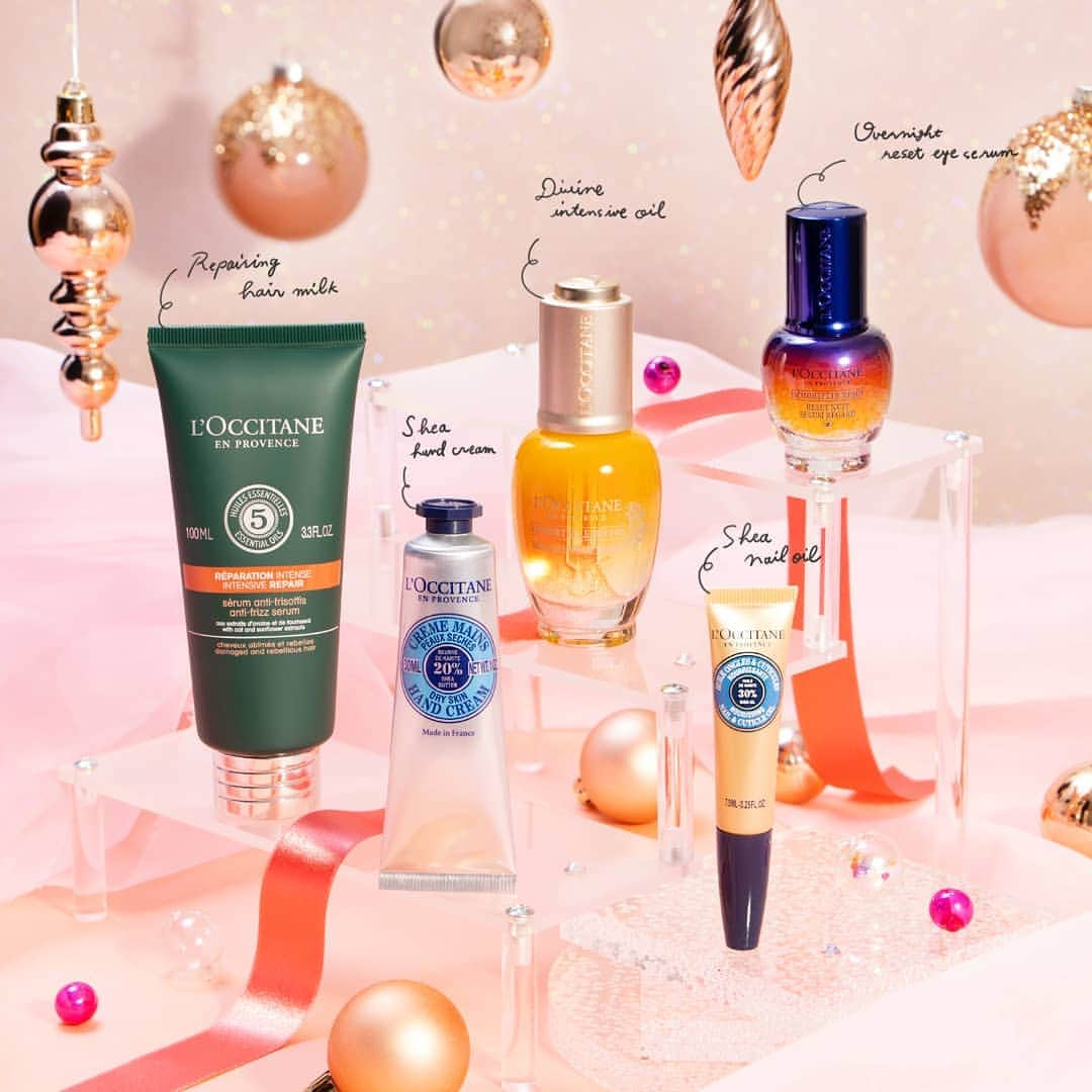 L'OCCITANE en Provenceさんのインスタグラム写真 - (L'OCCITANE en ProvenceInstagram)「【2020ベストコスメ大集合🎖】長く愛されるロングセラーから、新発売のアイテムまで一気にご紹介！✨﻿ ﻿ 2020年もロクシタンの製品を﻿ たくさんご愛用いただきありがとうございました。﻿ ﻿ 今回は皆さんに愛され、高評価をいただいた﻿ アイテムをご紹介します💓﻿ ﻿ 👑ハンドケア👑﻿ ﻿ 1.シア ハンドクリーム﻿ ﻿ 世界中で2秒に1本(*1)売れている﻿ ロクシタンハンドクリームの代表作。﻿ ﻿ 天然の保湿成分・シアバター(*2)を20％配合し、﻿ リッチなうるおいを与えるハンドクリームです🙌﻿ ﻿ 飽きのこない優しい香りも人気の秘密です🌿﻿ ﻿ ﻿ 2.シア ネイルオイル﻿ ﻿ 指先もシア(*2)のうるおいで輝いて。﻿ いつものケアにプラスして美しい爪に💅﻿ ﻿ ブラシタイプだから、﻿ お出かけ先でも簡単にうるおう指先へ。﻿ ﻿ ﻿ 👑ヘアケア👑﻿ ﻿ 3.ファイブハーブス リペアリングヘアミルクセラム﻿ ﻿ 今日を素敵にしたいから、﻿ 笑顔をフチどる髪にもこだわって。﻿ ﻿ 軽やかなミルキーテクスチャーの、﻿ 洗い流さないヘアトリートメント。﻿ ﻿ 朝のミルクで熱や日差しによる﻿ ダメージから守りながら、﻿ 1日中するんとまとまる髪がつづきます✨﻿ ﻿ ﻿ 👑スキンケア👑﻿ ﻿ 4.イモーテル ディヴァインインテンシヴオイル﻿ ﻿ スキンケアリピートNo.1(*3)！﻿ さらっと、肌に吸い込まれるオイル。﻿ ﻿ シリーズ最高濃度のイモーテル成分(*4)が、﻿ 洗顔後の肌に行き渡り、ハリ満ちあふれます🌙﻿ ﻿ 乾燥小ジワも目立たなく(*5)。﻿ ﻿ ﻿ 5.イモーテル オーバーナイトリセットアイセラム﻿ ﻿ 日々、前向きに忙しいあなたに。﻿ これ1本で目元悩みに多角的アプローチ。﻿ ﻿ 見た目の印象に大きく影響を与える目元の﻿ 肌をケアして、顔全体もぱっと明るい印象に☀️﻿ ﻿ ﻿ ﻿ 皆さんのお気に入りの﻿ アイテムはありましたか？﻿ ﻿ 1.シア ハンドクリーム﻿ 2.シア ネイルオイル﻿ 3.ファイブハーブス リペアリングヘアミルクセラム﻿ 4.イモーテル ディヴァインインテンシヴオイル﻿ 5.イモーテル オーバーナイトリセットアイセラム﻿ ﻿ ぜひ、コメントで数字で教えてください💌﻿ ﻿ ギフトや自分へのご褒美に…﻿ ご参考にしてみてくださいね💫﻿ ﻿ (*1)2018年4月～2019年3月ロクシタン全世界のハンドクリームの累計販売実績より﻿ (*2)シア脂（保湿成分）﻿ (*3)従来品の実績。2020年5月時点販売実績﻿ (*4)ヘリクリスムイタリクム花油、ヘリクリスムイタリクム花／茎エキス、ヘリクリスムイタリクムエキス﻿ (*5)効能評価試験済み﻿ ﻿ 【👆】商品タップで詳細をチェック！﻿ ﻿ #ロクシタン #ベストコスメ #ベストコスメ2020 #ベストコスメ大賞 #ベスコス #ベスコス受賞 #ベスコス2020 #コスメ紹介 #新作コスメ #シア #イモーテル #ネイルケア #ネイルオイル #アイセラム #アイケア #ハンドクリーム #ハンドケア #おすすめコスメ #ヘアケア  #コスメ情報  #スキンケア #コスメ好き #ヘアオイル #イモーテルプレシューズ #ファイブハーブス #ハンドクリーム  #下半期ベストコスメ #リピートコスメ #ロクシタンハンドクリーム #Loccitane」12月22日 17時05分 - loccitane_jp