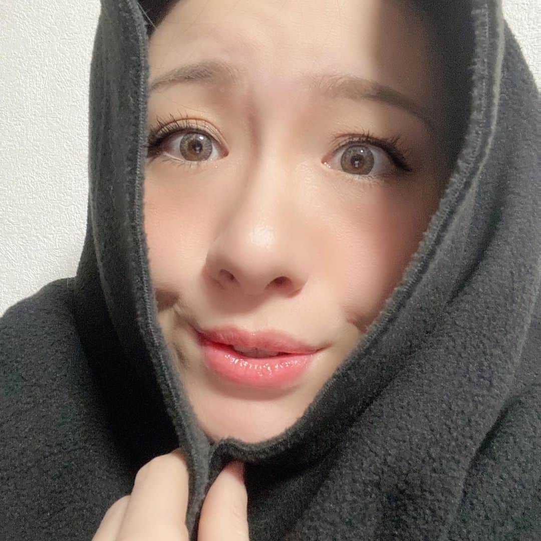 岩村菜々美さんのインスタグラム写真 - (岩村菜々美Instagram)「選べないから全部載せとくね。 何枚目が好きかも聞かせてくれたら今後に活かせるかもしれない。」12月22日 17時15分 - nanami1120