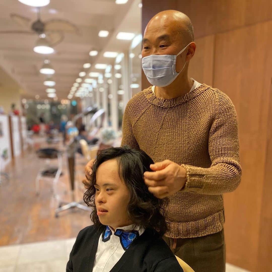 金子エミさんのインスタグラム写真 金子エミinstagram 木村拓哉さんが出演する ドラマ ロングバケーション 大好きで毎週 見てました その髪型を作った人 川畑タケルさん Takeru Kawabata その川畑タケルさんにカイト 贅沢にもパーマカットをしてもらい