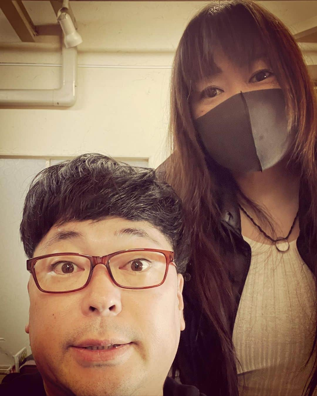 杉本知香さんのインスタグラム写真 - (杉本知香Instagram)「爆毛の向くん、前髪からぐるりと一周3㎜でツーブロックして人並みの毛量に（笑）  大地くんの私服、いつもお洒落❣️  #中目黒美容室 #天津向#天津 #オタク界のカリスマ #ダイノジ大地#ダイノジ#太陽にほえろ#石原裕次郎 #吉本坂46」12月22日 11時22分 - sugimotoc