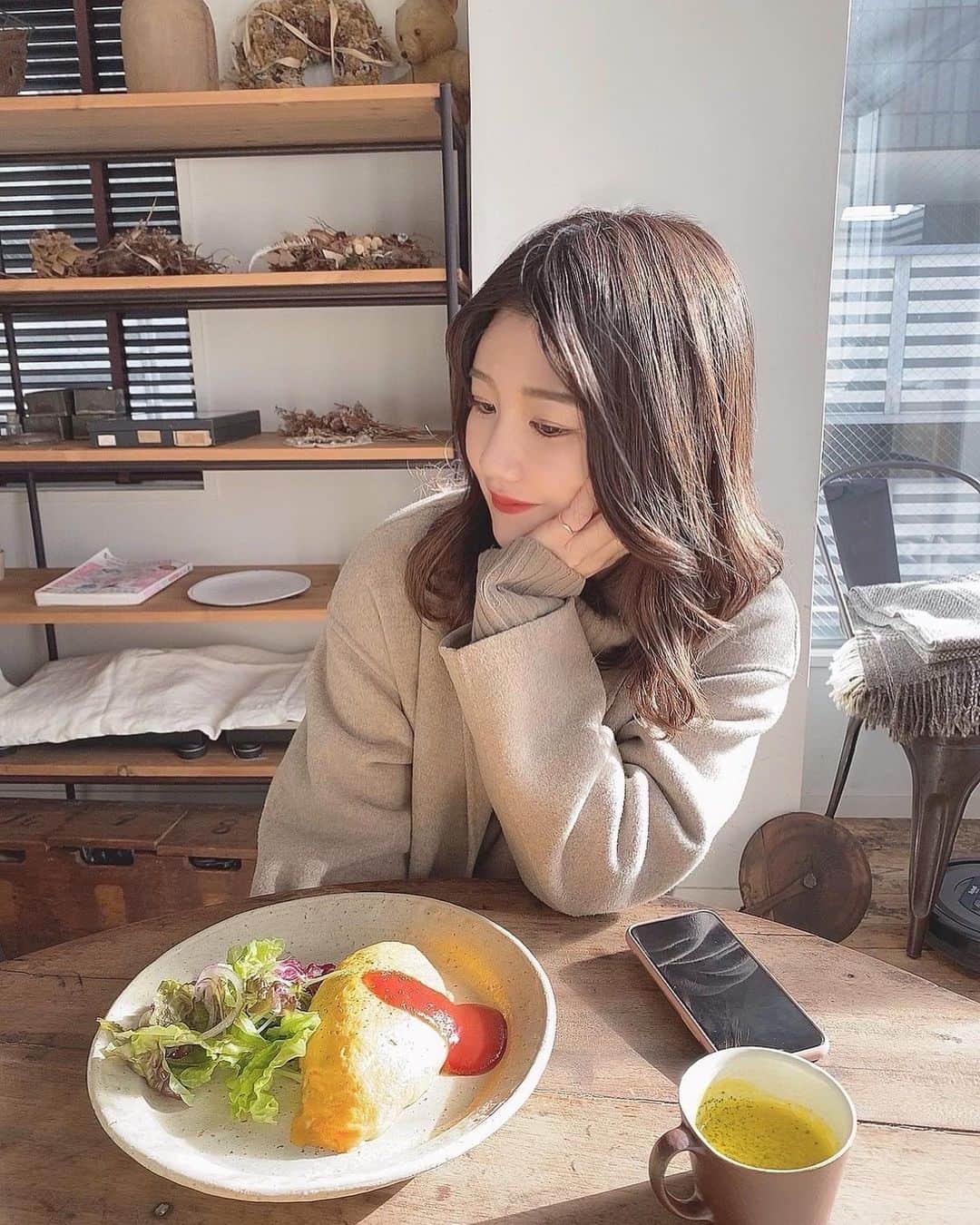 岡元優香のグルメインスタ