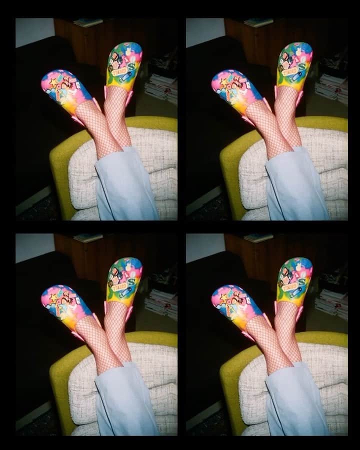 クロックス（crocs）のインスタグラム