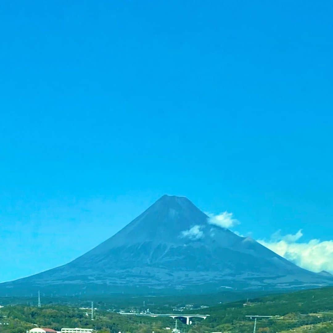 松尾貴史さんのインスタグラム写真 - (松尾貴史Instagram)「本日の富士様。  #mtfuji #富士山」12月22日 13時09分 - kitsch.matsuo