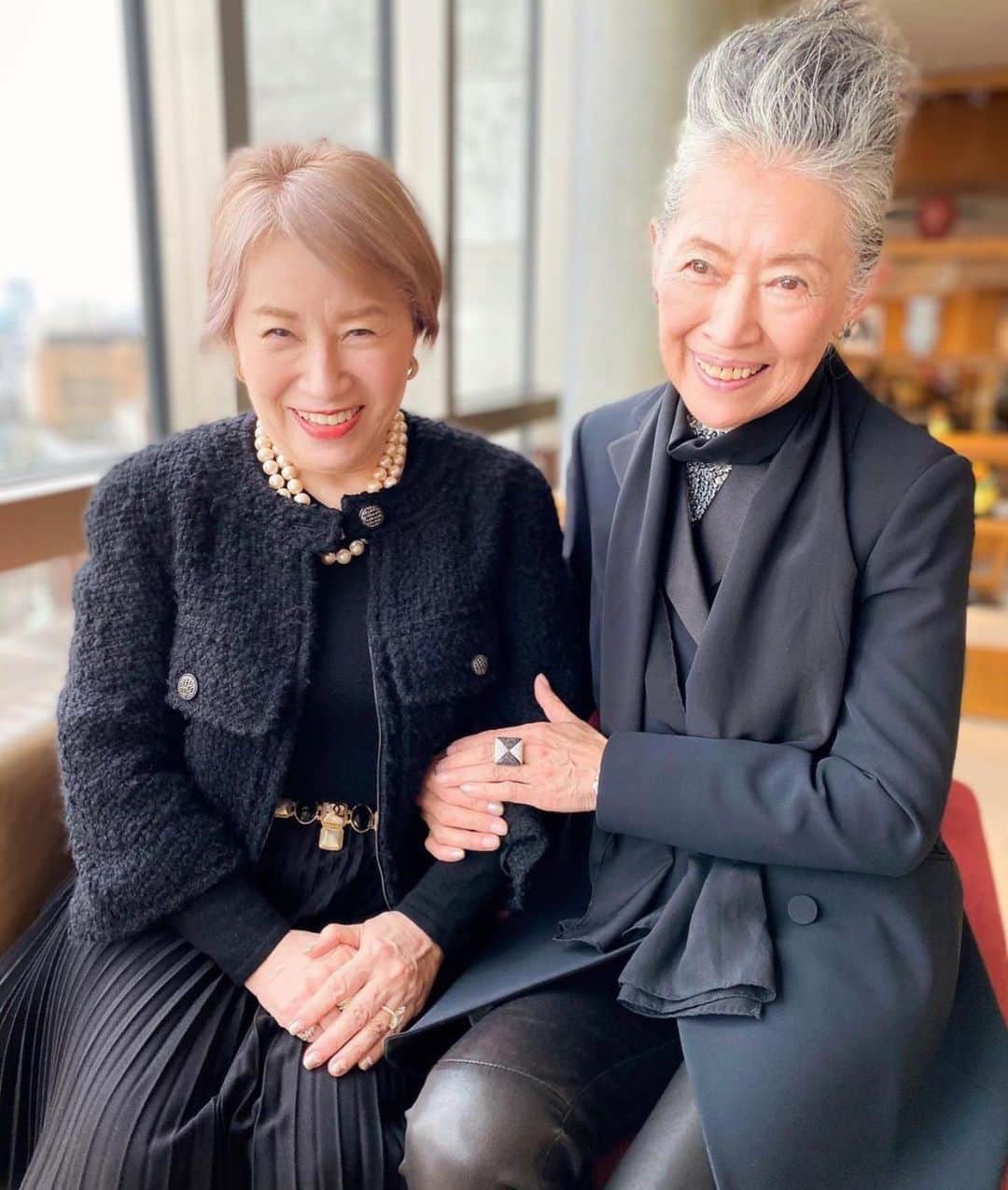 のインスタグラム：「MAMAたち」