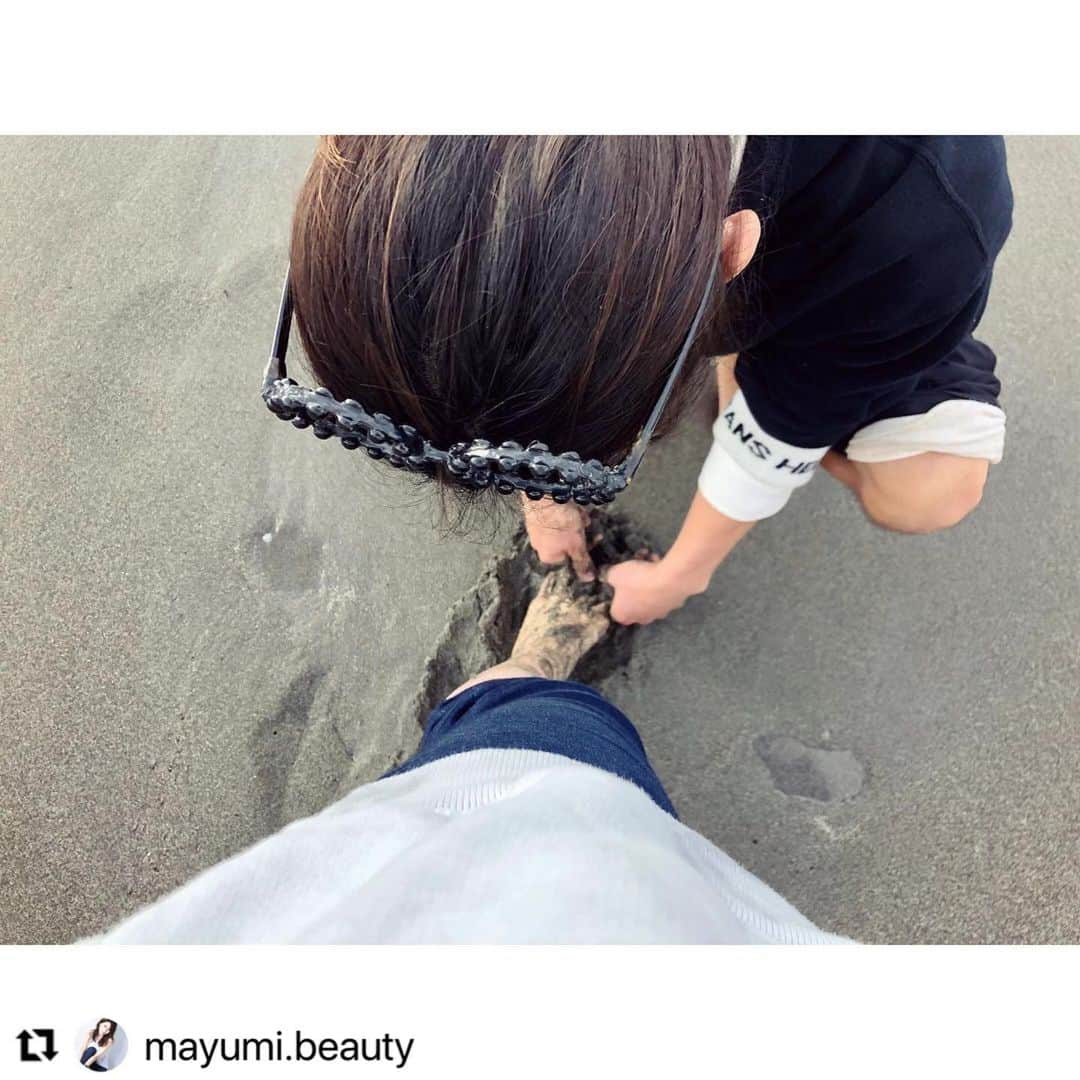 ヒデトレさんのインスタグラム写真 - (ヒデトレInstagram)「🌬💨✨🌈  #Repost @mayumi.beauty with @make_repost ・・・ .﻿ 風の時代スタート✨﻿ ﻿ 約200年ぶりの大きな時代の転換期に﻿ 朝からアーシングして、神社に行って﻿ ヒデトレして、美味しいご飯食べて﻿ なんて幸せな時代の始まりだ✨﻿ ﻿ 自然も人間も人生も 全て巡っている☺️﻿ どんどん進化していくぞ♫﻿ ﻿ ﻿ @hidetore ﻿ @syokuyabo  #アーシング #海 #風の時代 #自然と繋がる  #リフレッシュ #葉山 #横須賀 #転換期 #感謝  #メンテナンス #チューニング #身体を整える」12月22日 14時13分 - hidetore