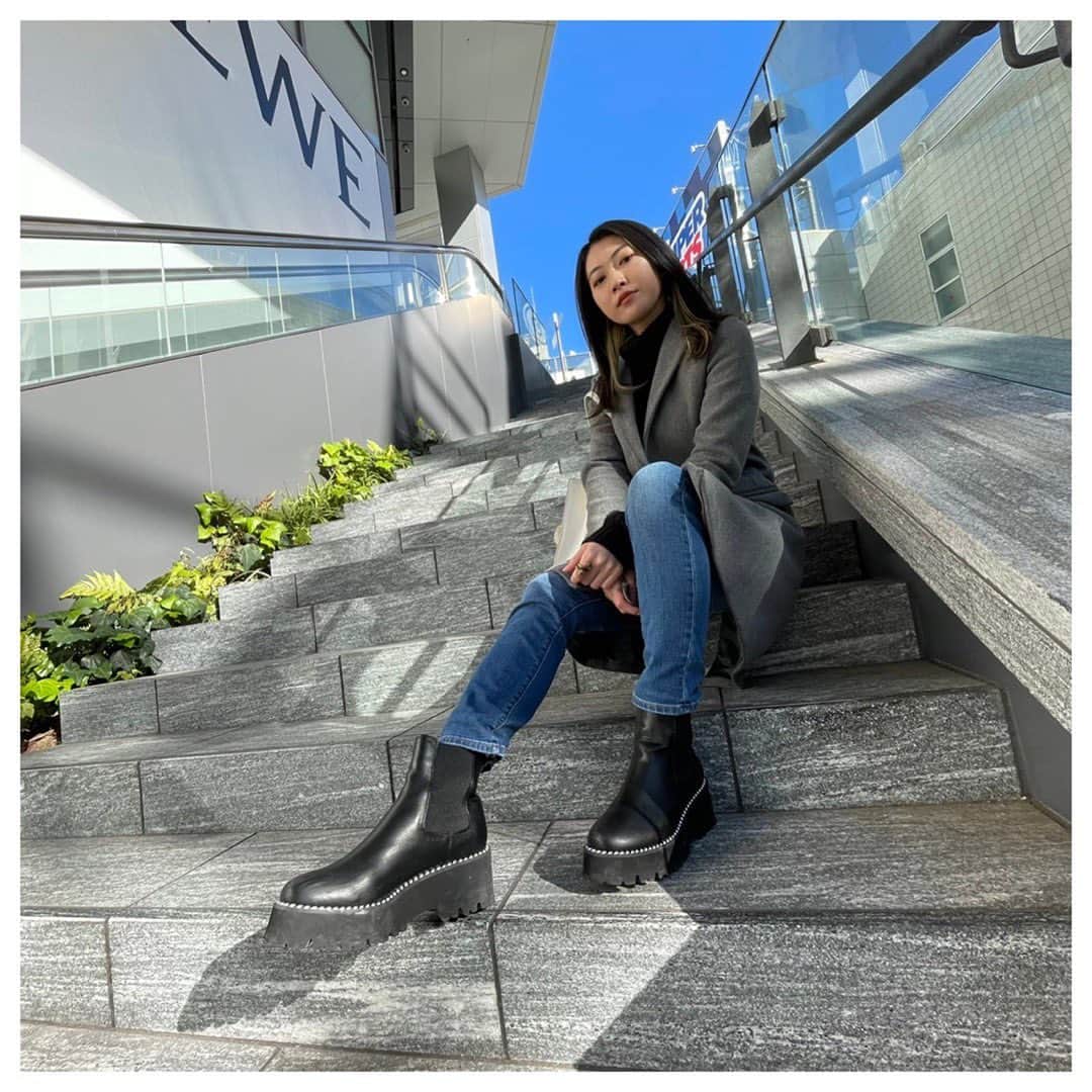 安田聖愛さんのインスタグラム写真 - (安田聖愛Instagram)「映えたいと言いながらマネージャーさんと仕事前にうろちょろした結果。﻿ ﻿ #渋谷PARCO #階段映えがち﻿」12月22日 14時24分 - seiayasuda