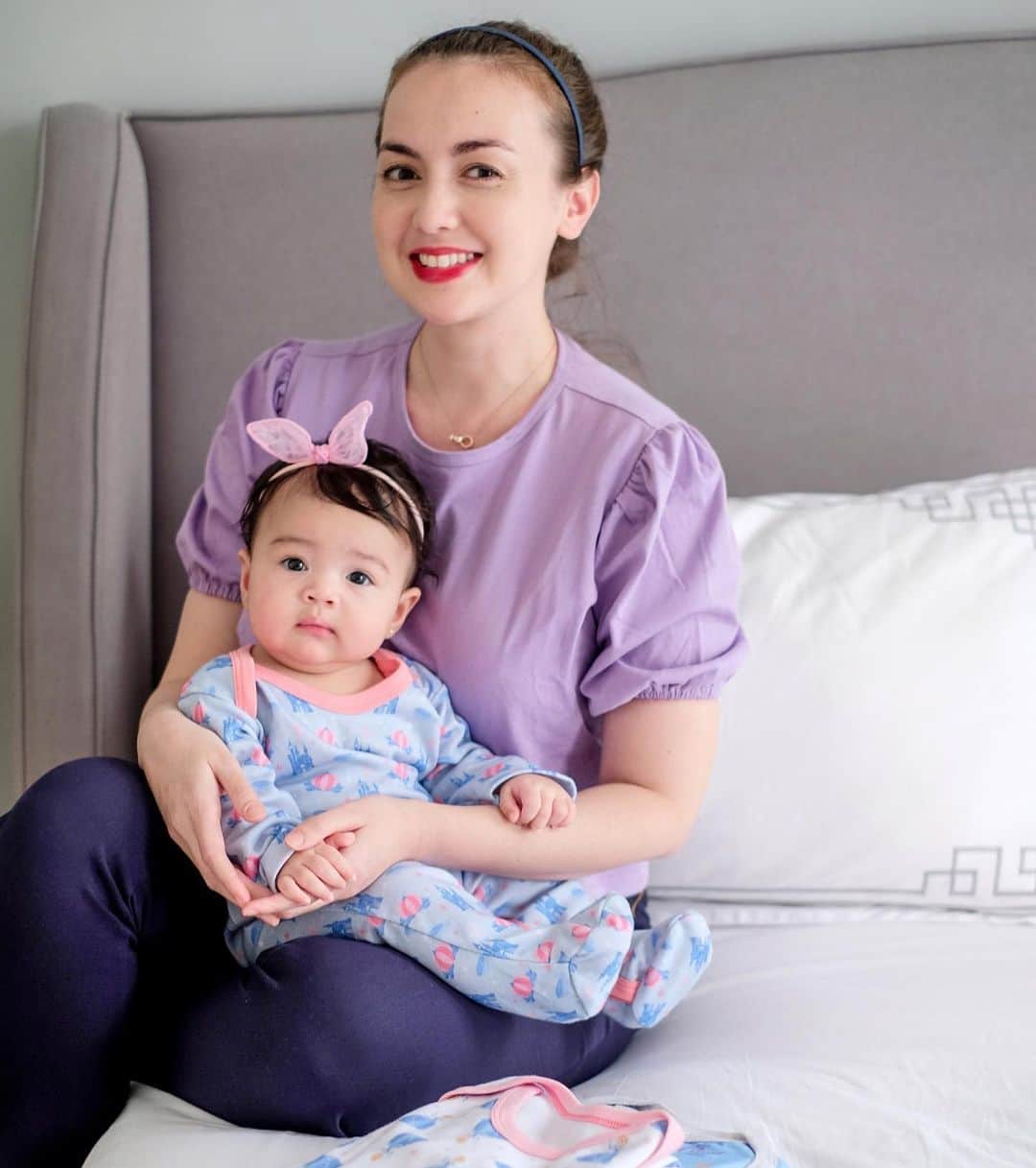 Rianti Cartwrightのインスタグラム：「Thank you for making me a mum, Cara Rose Kanaya ❤️.」
