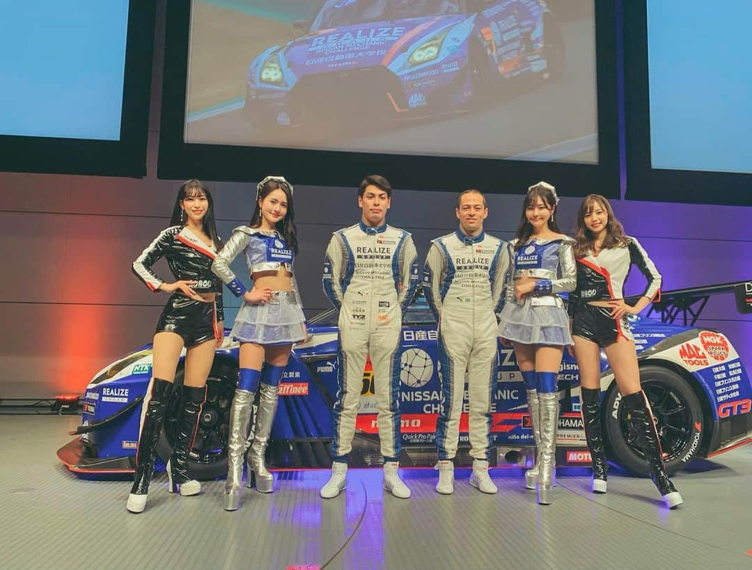 蒼乃茜さんのインスタグラム写真 - (蒼乃茜Instagram)「日産ホールにて #kondoracing 56号車 シリーズチャンピオン報告会イベントに お越し頂いた方ありがとうございました🏆✨  またこうして最後に皆さんと 喜びを分かちあえたことがすごく嬉しいです！！  この2年間は、私にとってかけがえのない時間となりました。 皆さん本当にありがとうございました☺️💗  #感謝 #やっちゃえnissan #日産グローバル本社 #日産 #イベント #レースクイーン #コス #モータースポーツ #モタスポ #スーパーgt #2020 #busou #サーキット #コスチューム #シリーズチャンピオン #報告会 #イベント #日産ホール #motaspö #sgt #nissan #event #costume #思い出 #ありがとう #recollection #thankyou #👠 #🏎 #🗯」12月22日 15時54分 - aono_akane