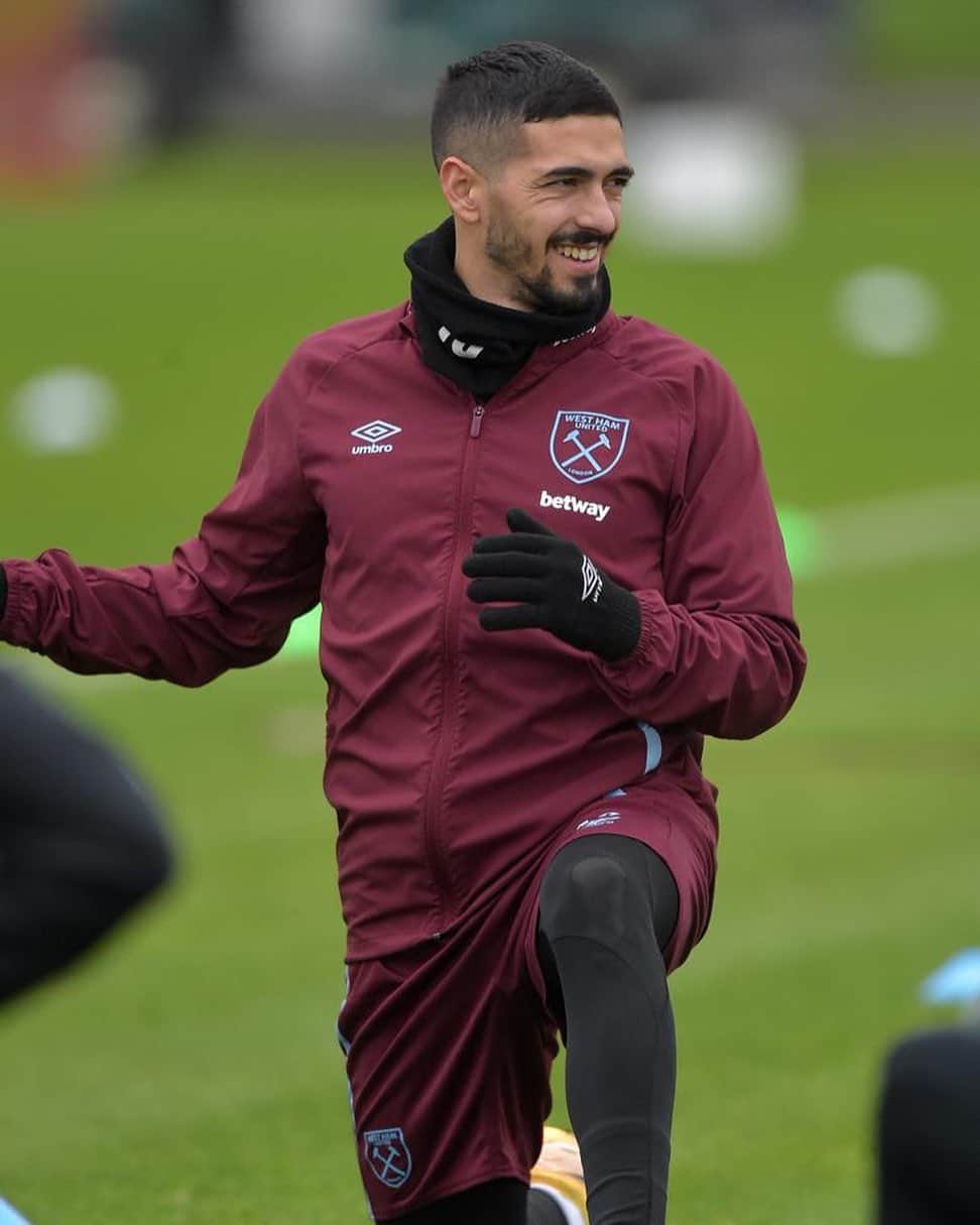 マヌエル・ランシニのインスタグラム：「Good to be back in the training ⚒⚒」