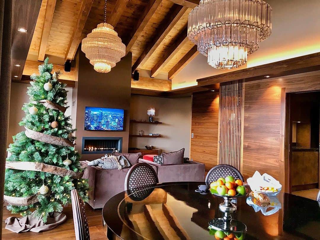 太田エイミーのインスタグラム：「3 days till Christmas 🎄 @guardagolf」