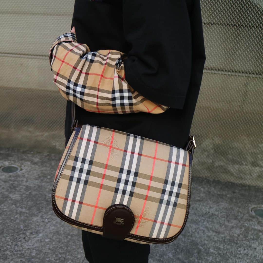 Vintage Brand Boutique AMOREのインスタグラム