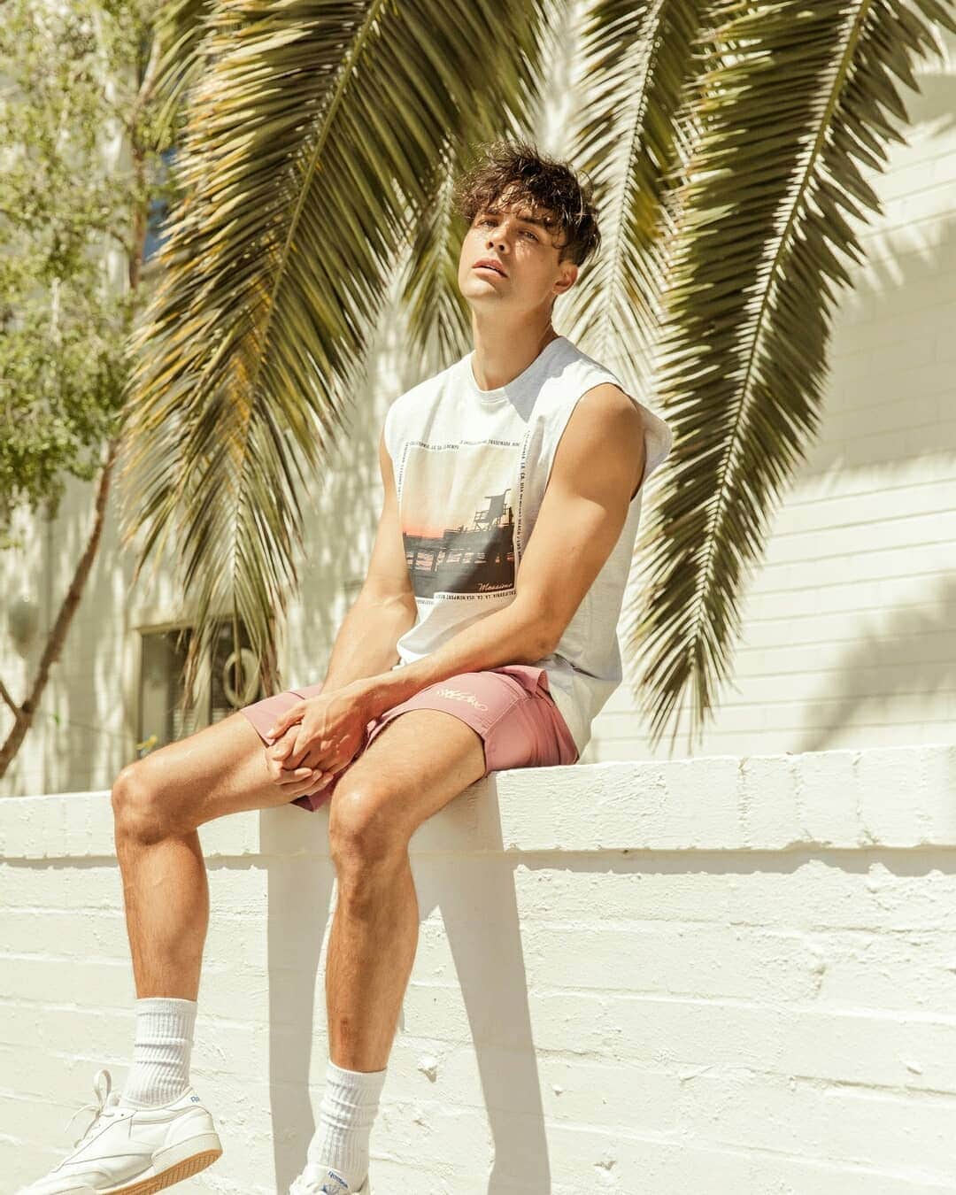 Target Australiaさんのインスタグラム写真 - (Target AustraliaInstagram)「Looking for last minute stocking stuffers? Mossimo has a great range of tees and tanks available in-store and online now  🎯♥️ #targetaus #targetausmen」12月22日 18時35分 - targetaus