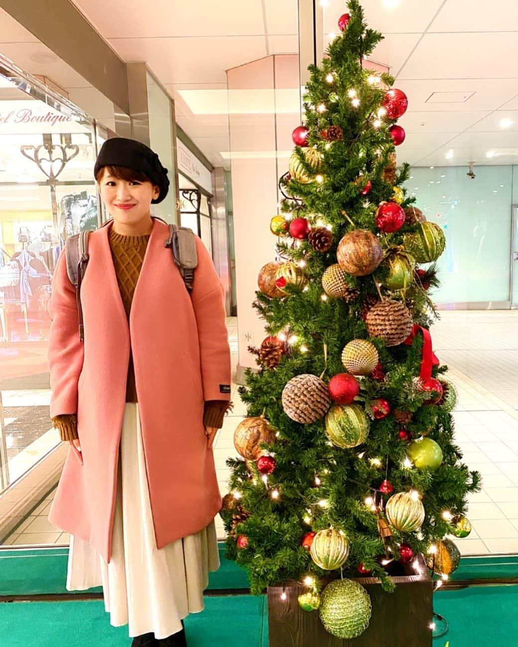 沙羅さんのインスタグラム写真 - (沙羅Instagram)「🎄師匠のインスタみたいになった😂﻿ #チョコプラ松尾さん﻿ #勝手に師匠と呼んでいます﻿ #師匠のインスタは﻿ #クリスマスツリーだらけ #どんだけー☝️﻿ #🎄🎄🎄🎄🎄﻿🎄🎄 #なんておちゃめな人なんだ❤️笑 #メリクリ🎅」12月22日 19時07分 - sarapika128