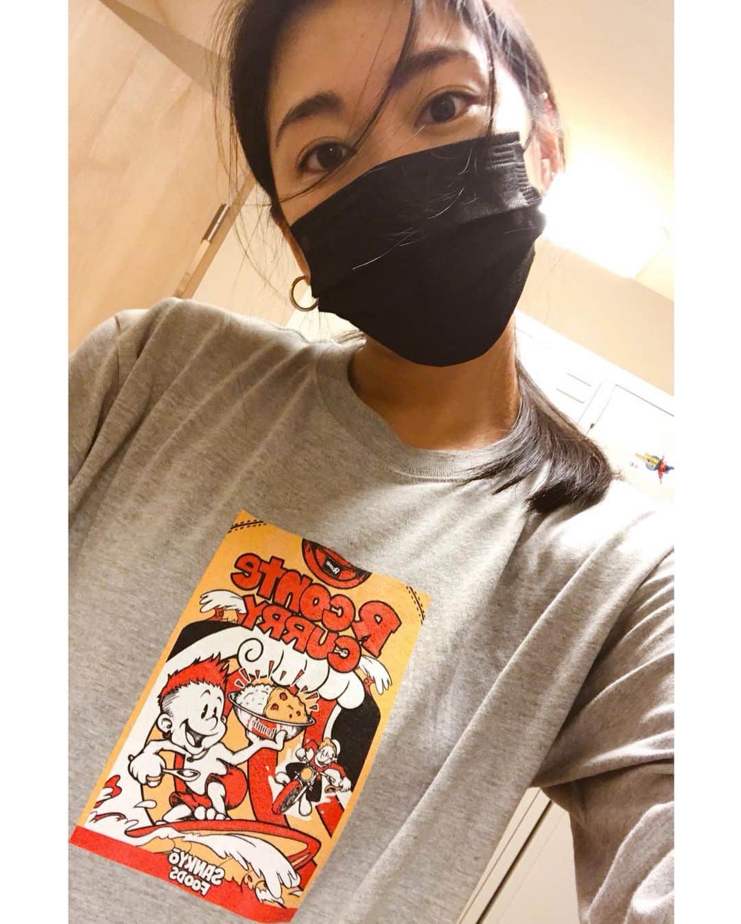 久保杏奈のインスタグラム：「２日連続ピラティスしてきた！すんごいしんどかったけど😂めちゃスッキリしたー！✨ ピラティスの先生に @rconte_tokyo  の　ロンT可愛いって言われたよ🎶 うん！可愛い！  #ピラティス#pilates #fittness #アールカンテ#rconte #カレーライスが食べたい 🍛」