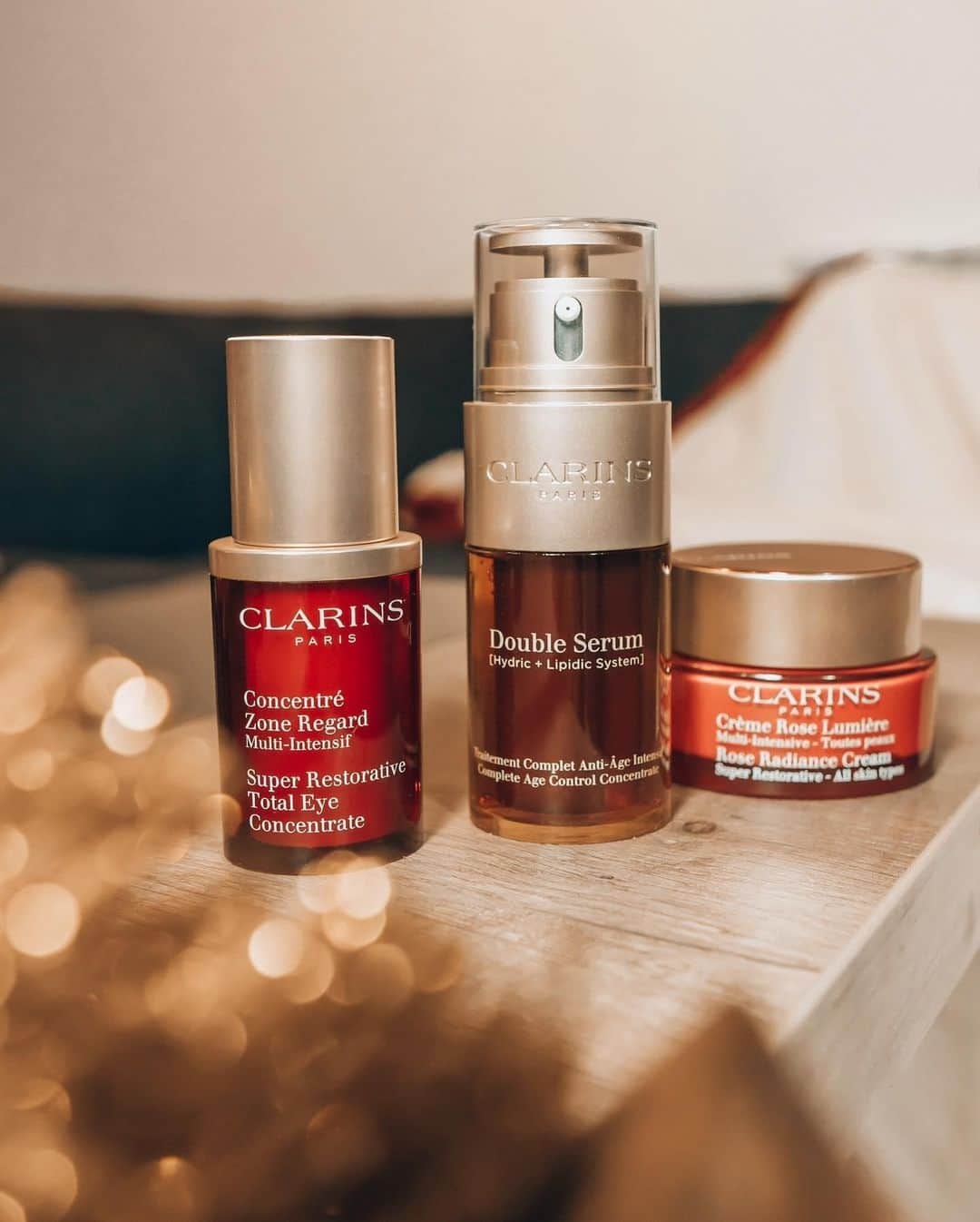 ClarinsUKさんのインスタグラム写真 - (ClarinsUKInstagram)「It's Christmas week! Time to relax and unwind 💆🏼‍♀️  What are some of your favourite Clarins products to help you wind down at the end of a long day? Tell us in the comments 👇🏼  [📷 @iri_sunshine ] #Clarins #ClarinsSkinCare #SelfCare」12月22日 19時30分 - clarinsuk