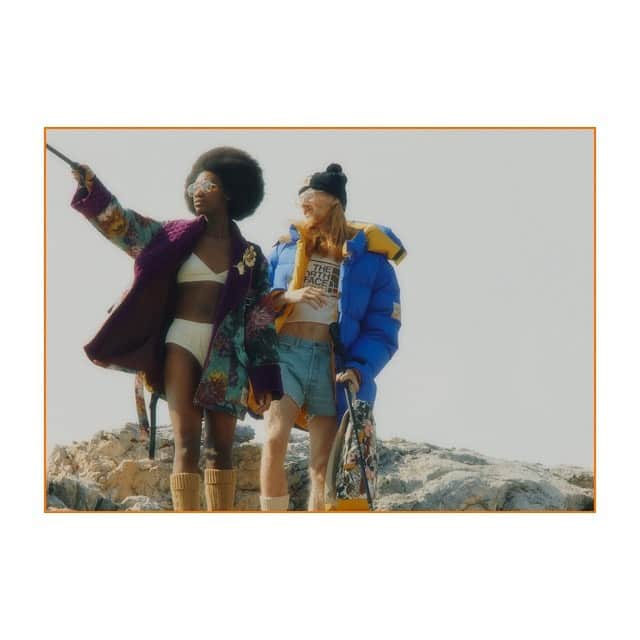 Fashion Headlineさんのインスタグラム写真 - (Fashion HeadlineInstagram)「グッチ（GUCCI）とザ・ノース・ フェイス（THE NORTH FACE）とコラボレーション! 「THE NORTH FACE × GUCCIコレクション」が発売されます🚩  本コレクションでは、メンズ&ウィメンズの幅広いカテゴリーで構成され、ウェア、ソフトアクセサリー、ラゲージ、シューズの他、テントや寝袋など、ザ・ノース・フェイスならではの機能を備えたアウトドア製品もラインアップ。  2021年1月6日より、東京と大阪の2か所の期間限定ショップ「グッチピン（Gucci Pin）」にて先行販売です!  発売日から一週間の入店は完全予約制となるそうで、入場予約は、明日12月23日夜より、グッチのLINE公式アカウントにて受付スタート。  ちなみにグッチの公式オンラインショップでは、2021年1月8日から抽選による先行販売が実施されるそうです。  今からリリースが楽しみ! 詳細は、下記の記事からチェックしてみてくださいね👀✨  check☞ @fashionheadlinejpn website  fashion tab ザ・ノース・フェイス×グッチ、メンズ&ウィメンズのウェアやアクセサリーからアウトドアグッズまで https://www.fashion-headline.com/article/63565」12月22日 19時49分 - fashionheadlinejpn
