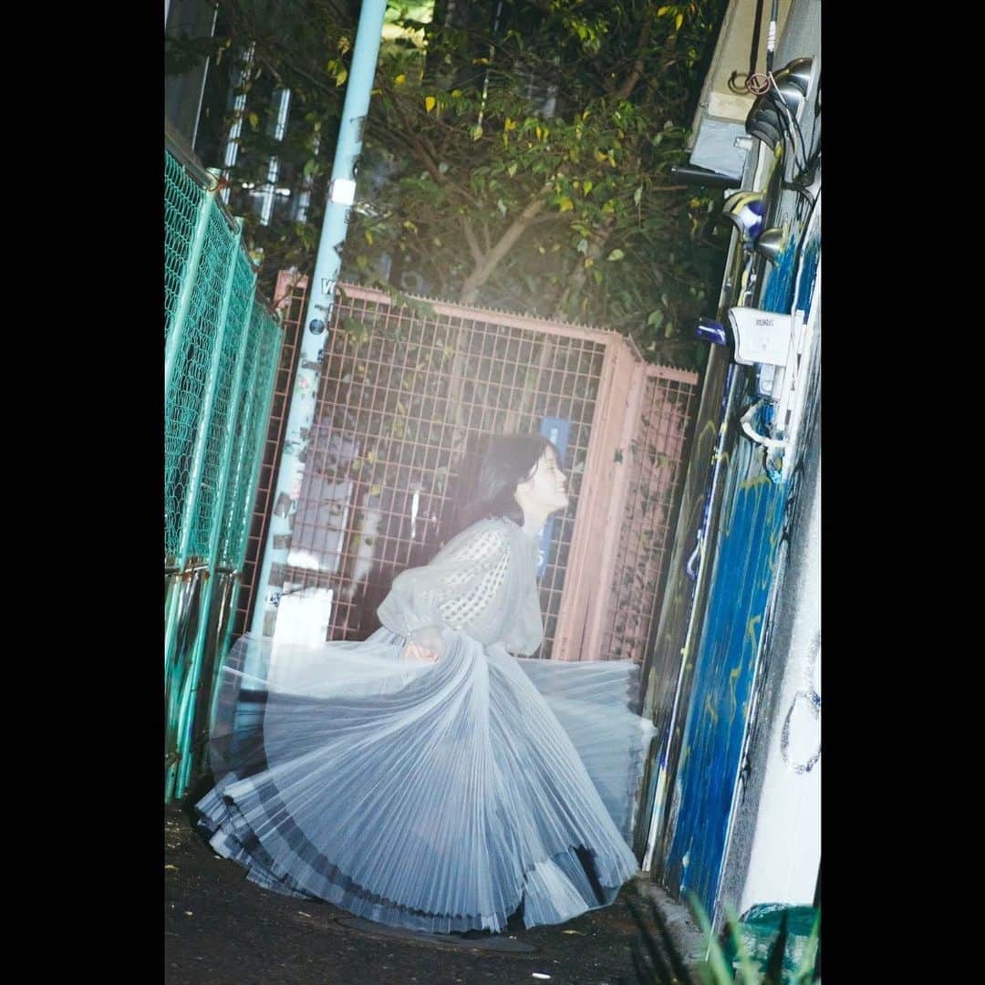美山加恋のインスタグラム：「photo:@masataka_kougo hair:@akimi_kono make:@mihomua styling:@halna.aka #美山加恋」