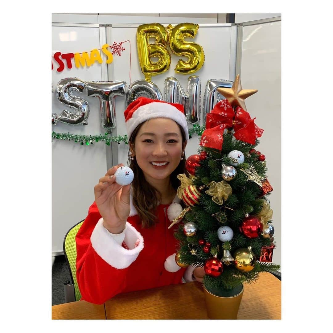 松田鈴英さんのインスタグラム写真 - (松田鈴英Instagram)「BRIDGESTONE！！！ 今シーズンも有り難うございました🙇‍♀️  #ブリヂストンゴルフ  #リモート挨拶 #メリークリスマス🎄」12月22日 20時04分 - reimatsuda01