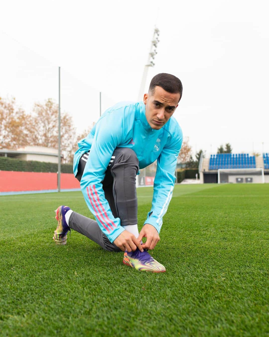 ルーカス・バスケスさんのインスタグラム写真 - (ルーカス・バスケスInstagram)「👟⚽️🌪️ #Nemeziz @adidasfootball @adidas_es」12月22日 21時07分 - lucasvazquez91