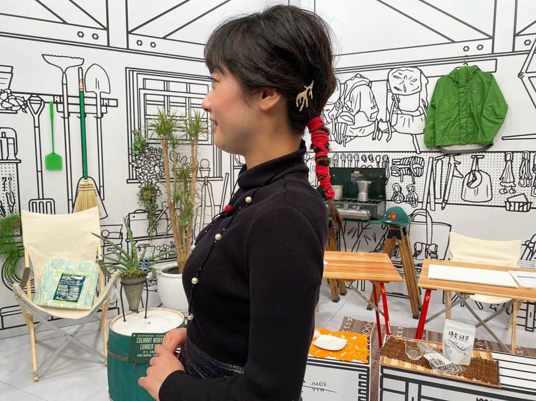 川島恵さんのインスタグラム写真 - (川島恵Instagram)「紐アレンジ！ お着物・お洋服、どちらにも合います❤️黒のワンピースに赤が映えました！ ・ #紐アレンジ #アナウンサーヘアアレンジ  #ヘアセット #サロンドフジエ #宮崎市船塚 #つづくさんのどようだよ #どようだよ #宮崎放送 #土曜日 #生放送」12月22日 21時17分 - mrt.kawashima