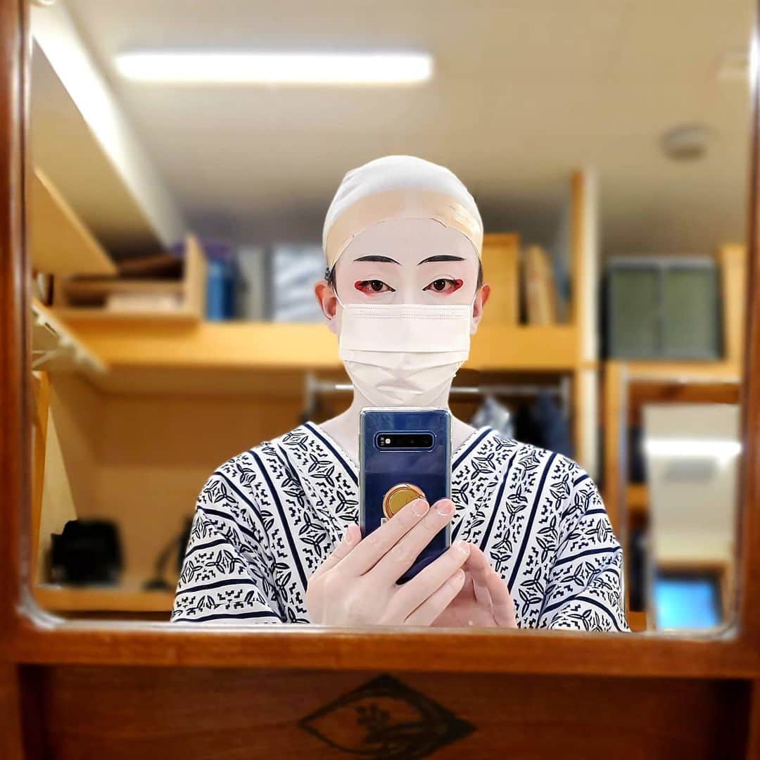 市川笑野のグルメインスタ