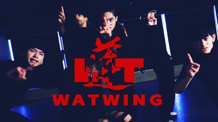 八村倫太郎（WATWING）さんのインスタグラム写真 - (八村倫太郎（WATWING）Instagram)「“Lit” #LAY @layzhang (#EXO) Dance covered by #WATWING @watwing_official  • • WATWING×和飯　ダンス企画第三弾として今回挑戦しました！僕は#KRUMP からダンスに染まりました。この #Lit でKRUMPを披露できてとても嬉しいし、このダンスカバーからは、WATWINGの新たなかっこよさを感じられると思います！そして、中国ではこの動画が公開からわずか2日で視聴回数100万回を突破しました🔥 僕らの熱いダンスを感じて欲しいです！YouTube でも視聴することができるので是非見て欲しいです🙏 そして、この動画からKRUMPのかっこよさを知ってくれる人が多く生まれることを願っています！！ ・ We are WATWING🤘 • #Windy #张艺兴 #莲 #dance #cover #dancevideo #dancecover #dancepractice #boyband #boys #boysgroup #ダンス #ダンスカバー #ダンス動画」12月22日 22時01分 - rintaro_watwing