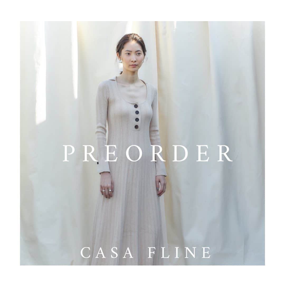 CASA FLINEさんのインスタグラム写真 - (CASA FLINEInstagram)「【PREORDER 】 プレオーダースタート🌿 「Your light and purity」 純度の高い“光” キラキラと輝く“水”を キーワードに表現しています  本日から風の時代が始まりました 新しい季節を迎える準備は整っていますか  2020年の大きな時代の変化 要らないものを削ぎ落としたとき 新しい自分となって 初めて袖を通す  新しい自分に 光が刺すとき そっとあなたに寄り添って 輝きあなたは風を纏う 衣は舞い光になる  🌿point✖️5  🌿shipping free  ※プレオーダーの場合ポイント5倍、送料無料となります。   #sustainable #sustainablefashion #organic #craftmanship #upcycle #reuse #madebyearth#earth#ethical#nature#20ss  #tokyo #fashion #modefashion  #sustainablemodefashion」12月22日 22時02分 - casa_fline