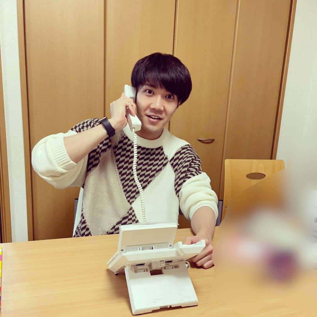 中澤卓也さんのインスタグラム写真 - (中澤卓也Instagram)「今日はラジオ大阪さんでのレギュラー番組「いいね！イマうた」の収録！毎週月曜21時から放送中🙆‍♂️✨さらに明朝は文化放送さん「走れ！歌謡曲」ルス電さんコーナーに出演です！ #ラジオ大阪 #レギュラー番組 #いいねイマうた中澤卓也です #収録 #日本クラウン #北のたずね人 #中澤卓也」12月22日 22時03分 - takuya_nakazawa.118