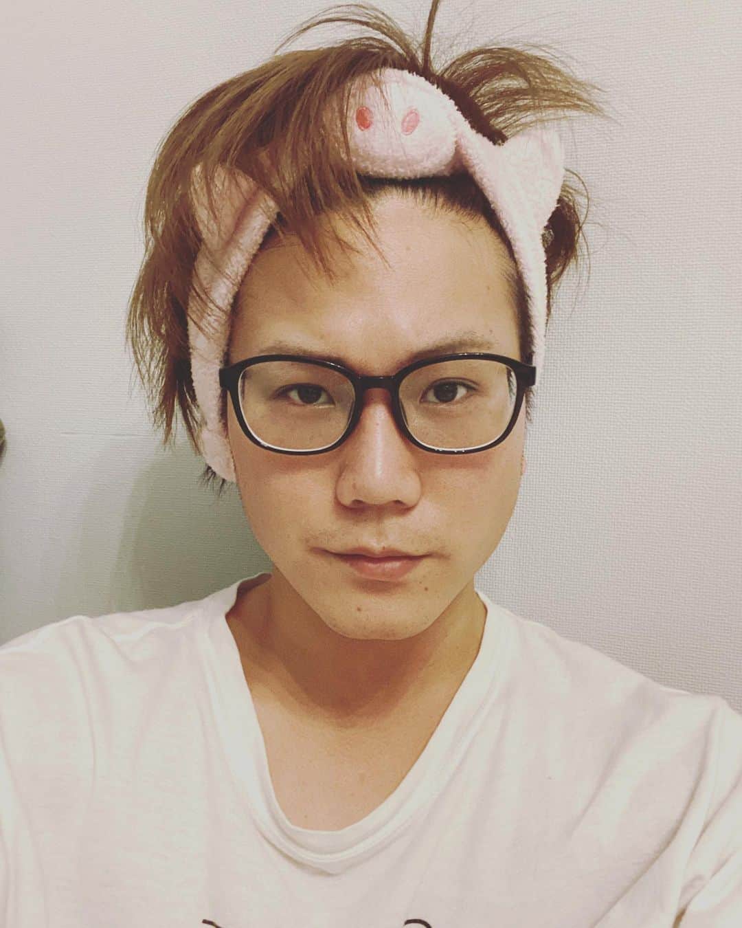 樋渡大輝のインスタグラム：「1日1ナルシスト〜今日の俺〜  本日のナルシスト度2  #ナルシスト #放課後ハートビート #お笑い #芸人 #吉本」
