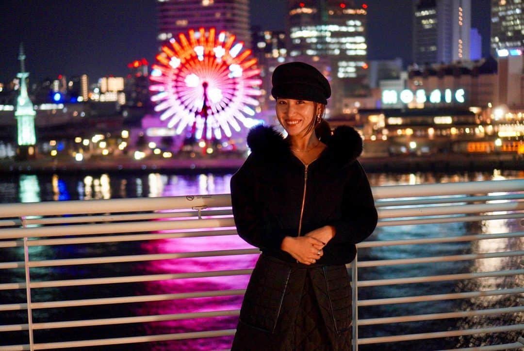 Ayaさんのインスタグラム写真 - (AyaInstagram)「kobe🌃♥️✨ . #神戸#夜景#kobe#神戸メリケンパークオリエンタルホテル  #メリケンパーク#神戸ホテル#モザイク#一眼レフ#カメラ #2枚目おばショット🤣」12月22日 23時02分 - aya__fit
