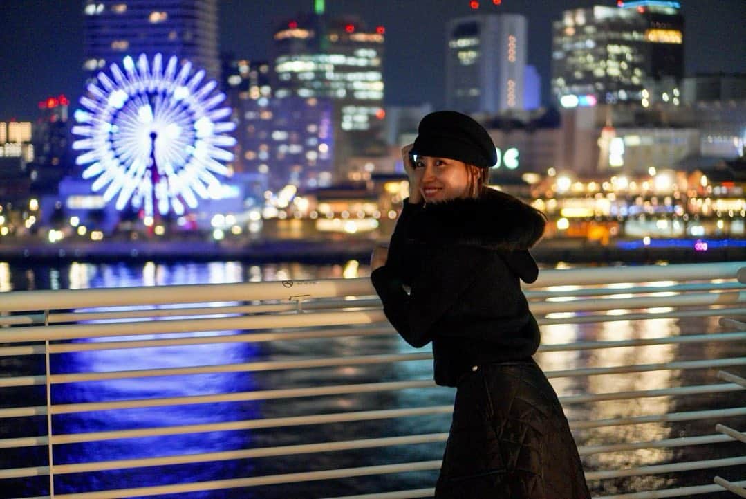 Ayaさんのインスタグラム写真 - (AyaInstagram)「kobe🌃♥️✨ . #神戸#夜景#kobe#神戸メリケンパークオリエンタルホテル  #メリケンパーク#神戸ホテル#モザイク#一眼レフ#カメラ #2枚目おばショット🤣」12月22日 23時02分 - aya__fit