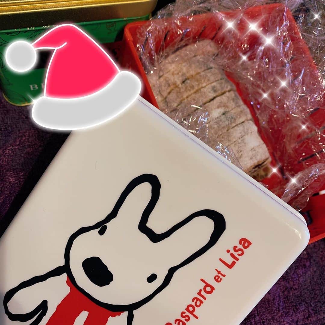 松浦有希さんのインスタグラム写真 - (松浦有希Instagram)「クリスマスまでに 食べ切れるでしょうか... #シュトーレン」12月22日 23時25分 - 12bambi12_yuki_matsuura