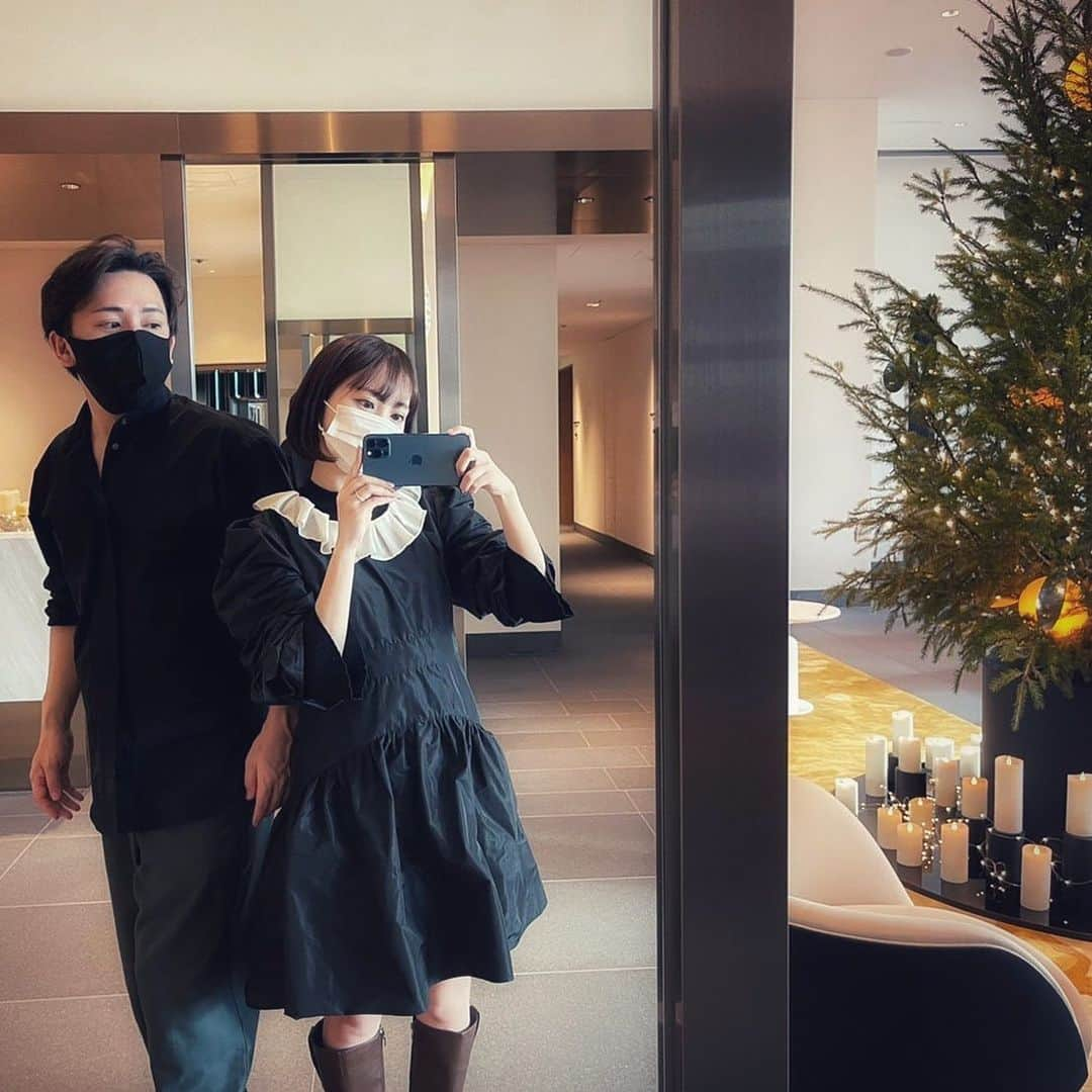 カブキンのインスタグラム：「そういえば今年まだ風邪ひいてない。  コメントください。  #婚活  #結婚相談所  #服はユニクロです  #髪切りたい」