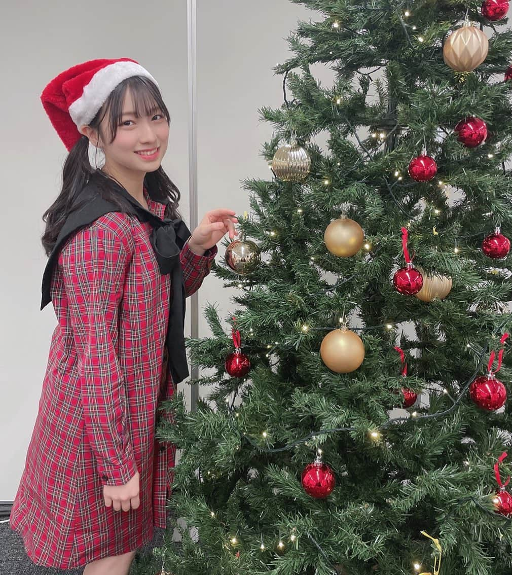 安部若菜さんのインスタグラム写真 - (安部若菜Instagram)「百均のサンタ帽🎅🏻」12月23日 0時34分 - _wakapon_