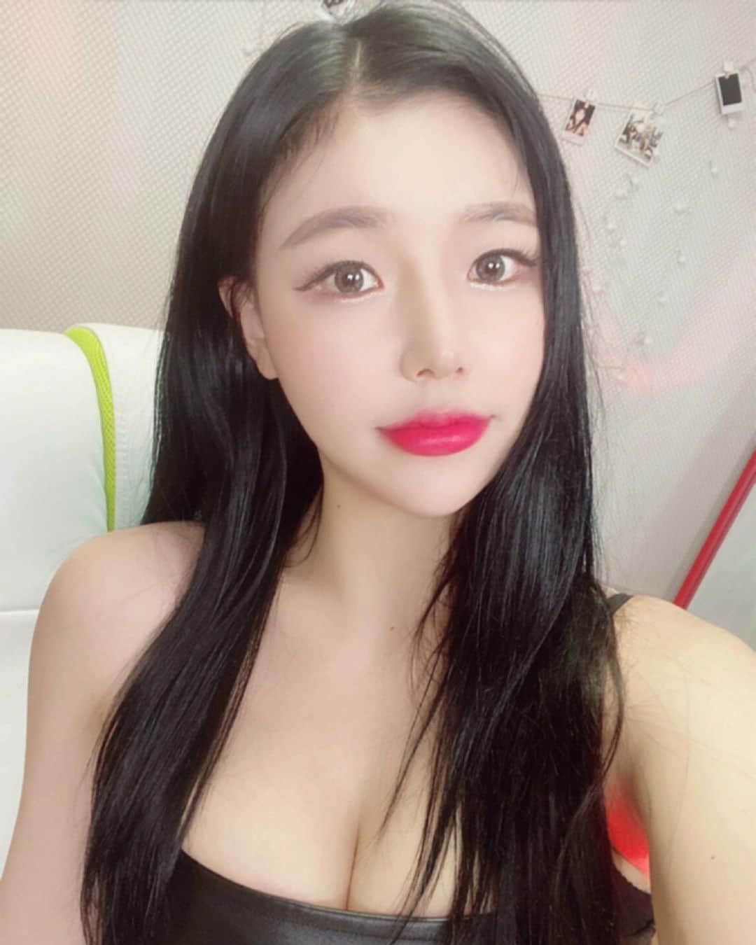 hyeriのインスタグラム：「#작년연말#20년연말준비」